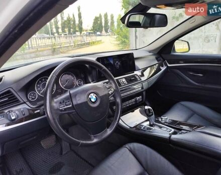 Білий БМВ 5 Серія, об'ємом двигуна 2 л та пробігом 288 тис. км за 11500 $, фото 22 на Automoto.ua