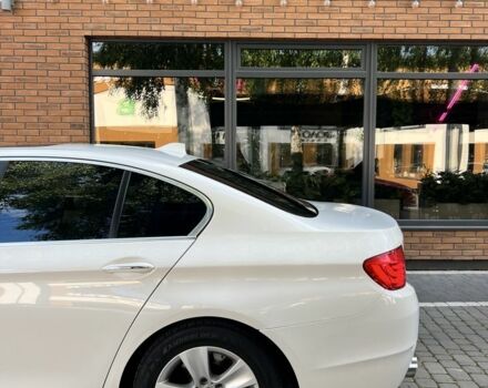 Білий БМВ 5 Серія, об'ємом двигуна 2 л та пробігом 213 тис. км за 11500 $, фото 4 на Automoto.ua