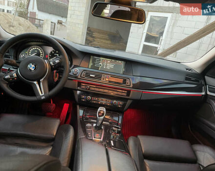 Білий БМВ 5 Серія, об'ємом двигуна 2.99 л та пробігом 301 тис. км за 16999 $, фото 7 на Automoto.ua
