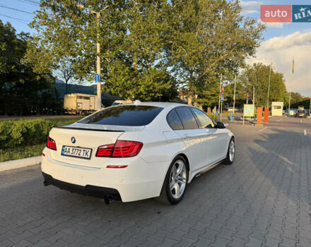 Білий БМВ 5 Серія, об'ємом двигуна 3 л та пробігом 212 тис. км за 13900 $, фото 5 на Automoto.ua