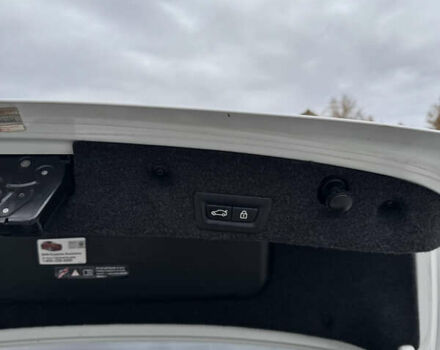 Білий БМВ 5 Серія, об'ємом двигуна 3 л та пробігом 254 тис. км за 12300 $, фото 19 на Automoto.ua