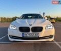 Білий БМВ 5 Серія, об'ємом двигуна 2 л та пробігом 135 тис. км за 13800 $, фото 6 на Automoto.ua