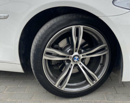 Білий БМВ 5 Серія, об'ємом двигуна 2 л та пробігом 171 тис. км за 13200 $, фото 39 на Automoto.ua