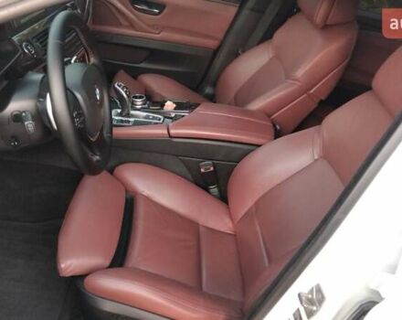 Белый БМВ 5 Серия, объемом двигателя 3 л и пробегом 290 тыс. км за 17500 $, фото 18 на Automoto.ua