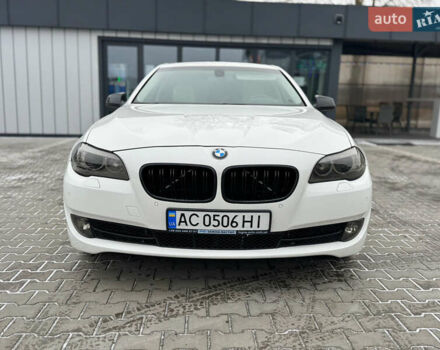 Белый БМВ 5 Серия, объемом двигателя 2 л и пробегом 205 тыс. км за 11400 $, фото 8 на Automoto.ua