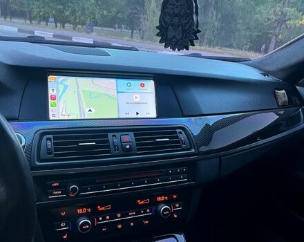 Белый БМВ 5 Серия, объемом двигателя 3 л и пробегом 226 тыс. км за 17700 $, фото 6 на Automoto.ua