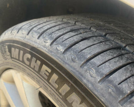 Білий БМВ 5 Серія, об'ємом двигуна 2 л та пробігом 220 тис. км за 12000 $, фото 8 на Automoto.ua