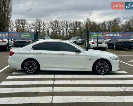 Білий БМВ 5 Серія, об'ємом двигуна 2 л та пробігом 288 тис. км за 9800 $, фото 3 на Automoto.ua