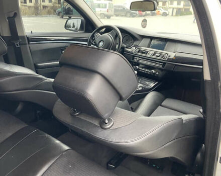 Білий БМВ 5 Серія, об'ємом двигуна 2 л та пробігом 171 тис. км за 13200 $, фото 13 на Automoto.ua