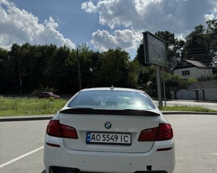 Белый БМВ 5 Серия, объемом двигателя 3 л и пробегом 220 тыс. км за 14999 $, фото 2 на Automoto.ua