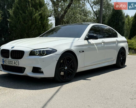 Белый БМВ 5 Серия, объемом двигателя 2.99 л и пробегом 170 тыс. км за 17500 $, фото 3 на Automoto.ua