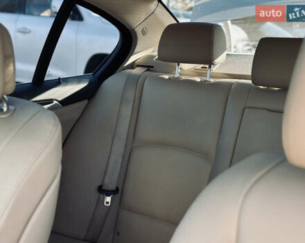 Білий БМВ 5 Серія, об'ємом двигуна 2 л та пробігом 257 тис. км за 12900 $, фото 25 на Automoto.ua