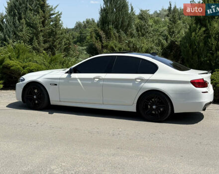 Белый БМВ 5 Серия, объемом двигателя 2.99 л и пробегом 170 тыс. км за 17500 $, фото 2 на Automoto.ua