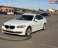 Белый БМВ 5 Серия, объемом двигателя 2 л и пробегом 200 тыс. км за 10800 $, фото 1 на Automoto.ua