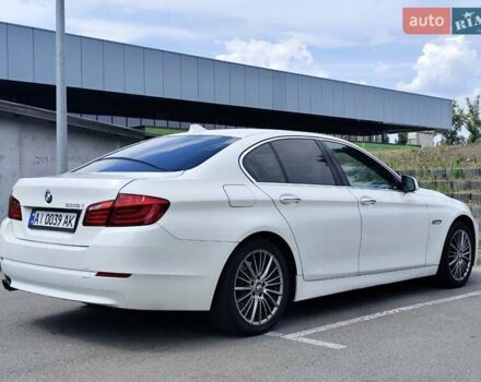 Білий БМВ 5 Серія, об'ємом двигуна 2 л та пробігом 288 тис. км за 11500 $, фото 3 на Automoto.ua
