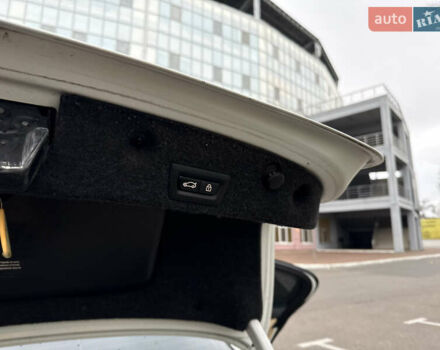 Білий БМВ 5 Серія, об'ємом двигуна 3 л та пробігом 223 тис. км за 11900 $, фото 40 на Automoto.ua