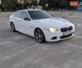 Белый БМВ 5 Серия, объемом двигателя 2 л и пробегом 235 тыс. км за 12700 $, фото 5 на Automoto.ua