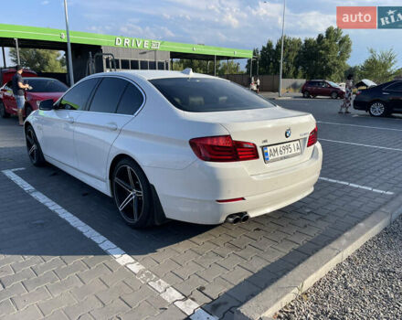 Білий БМВ 5 Серія, об'ємом двигуна 2.99 л та пробігом 209 тис. км за 13900 $, фото 7 на Automoto.ua