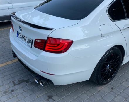 Белый БМВ 5 Серия, объемом двигателя 3 л и пробегом 217 тыс. км за 13300 $, фото 8 на Automoto.ua