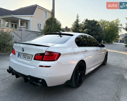 Белый БМВ 5 Серия, объемом двигателя 2.98 л и пробегом 240 тыс. км за 16500 $, фото 9 на Automoto.ua