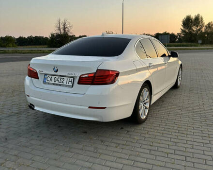 Белый БМВ 5 Серия, объемом двигателя 2.99 л и пробегом 235 тыс. км за 12500 $, фото 5 на Automoto.ua