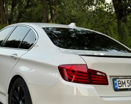 Белый БМВ 5 Серия, объемом двигателя 2 л и пробегом 200 тыс. км за 11800 $, фото 9 на Automoto.ua