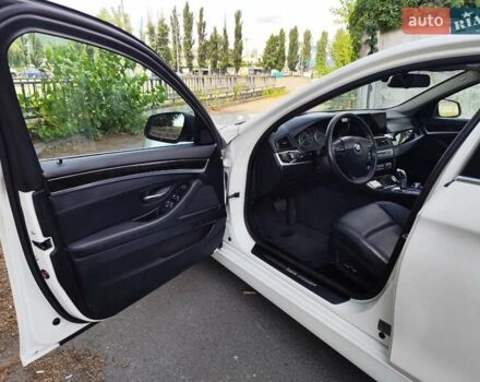 Білий БМВ 5 Серія, об'ємом двигуна 2 л та пробігом 288 тис. км за 11500 $, фото 13 на Automoto.ua
