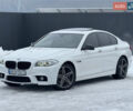 Белый БМВ 5 Серия, объемом двигателя 2 л и пробегом 210 тыс. км за 13700 $, фото 1 на Automoto.ua