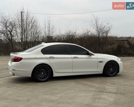Білий БМВ 5 Серія, об'ємом двигуна 2.99 л та пробігом 129 тис. км за 14200 $, фото 5 на Automoto.ua