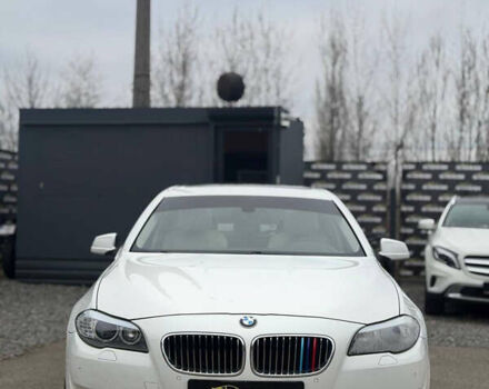Белый БМВ 5 Серия, объемом двигателя 2 л и пробегом 231 тыс. км за 9500 $, фото 1 на Automoto.ua