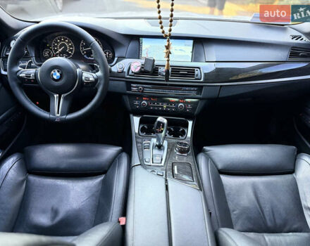 Белый БМВ 5 Серия, объемом двигателя 2.98 л и пробегом 240 тыс. км за 16500 $, фото 11 на Automoto.ua