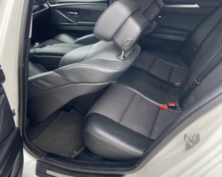 Білий БМВ 5 Серія, об'ємом двигуна 2 л та пробігом 171 тис. км за 13200 $, фото 20 на Automoto.ua