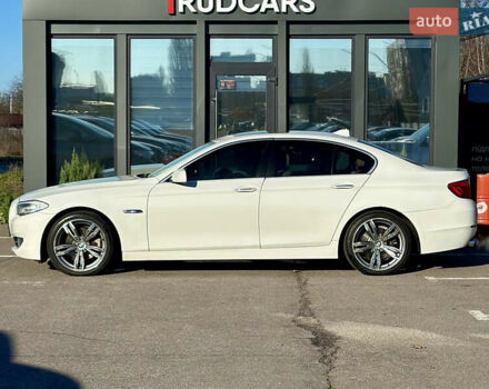 Білий БМВ 5 Серія, об'ємом двигуна 2 л та пробігом 257 тис. км за 12900 $, фото 2 на Automoto.ua