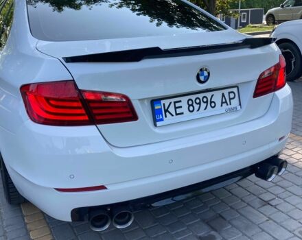 Белый БМВ 5 Серия, объемом двигателя 3 л и пробегом 217 тыс. км за 13300 $, фото 5 на Automoto.ua