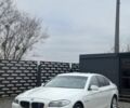 Белый БМВ 5 Серия, объемом двигателя 2 л и пробегом 230 тыс. км за 8500 $, фото 1 на Automoto.ua