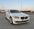 Белый БМВ 5 Серия, объемом двигателя 2.99 л и пробегом 235 тыс. км за 12500 $, фото 2 на Automoto.ua