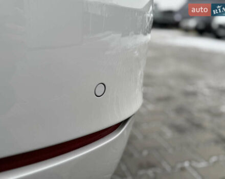 Белый БМВ 5 Серия, объемом двигателя 2 л и пробегом 205 тыс. км за 11400 $, фото 42 на Automoto.ua