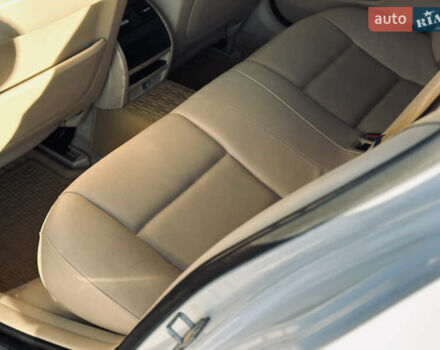 Білий БМВ 5 Серія, об'ємом двигуна 2 л та пробігом 257 тис. км за 12900 $, фото 15 на Automoto.ua