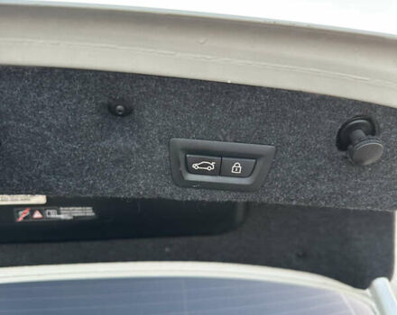 Белый БМВ 5 Серия, объемом двигателя 2.99 л и пробегом 235 тыс. км за 12500 $, фото 9 на Automoto.ua