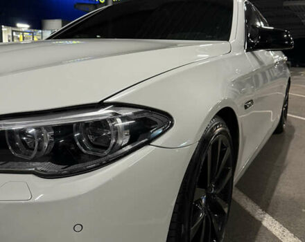 Білий БМВ 5 Серія, об'ємом двигуна 2 л та пробігом 194 тис. км за 16999 $, фото 9 на Automoto.ua