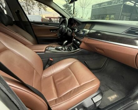 Белый БМВ 5 Серия, объемом двигателя 2 л и пробегом 230 тыс. км за 12500 $, фото 2 на Automoto.ua