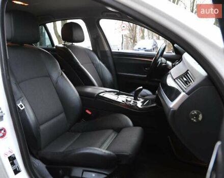 Белый БМВ 5 Серия, объемом двигателя 2 л и пробегом 240 тыс. км за 12000 $, фото 9 на Automoto.ua