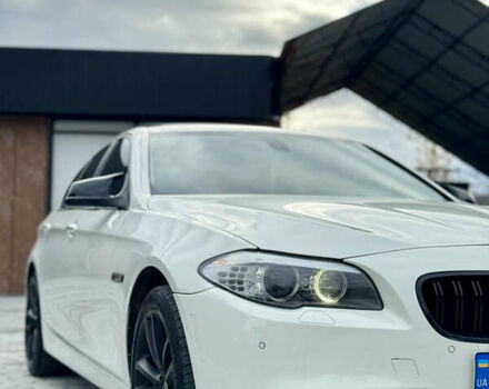 Белый БМВ 5 Серия, объемом двигателя 2.98 л и пробегом 255 тыс. км за 11800 $, фото 6 на Automoto.ua