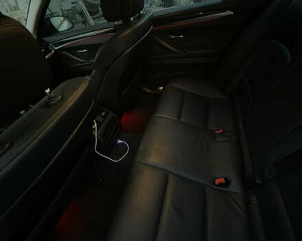 Білий БМВ 5 Серія, об'ємом двигуна 2.99 л та пробігом 301 тис. км за 16999 $, фото 8 на Automoto.ua