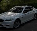 Белый БМВ 5 Серия, объемом двигателя 3 л и пробегом 217 тыс. км за 16900 $, фото 1 на Automoto.ua