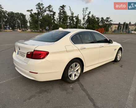 Белый БМВ 5 Серия, объемом двигателя 2 л и пробегом 275 тыс. км за 12700 $, фото 6 на Automoto.ua