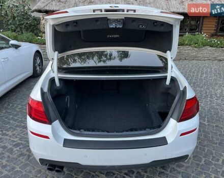 Белый БМВ 5 Серия, объемом двигателя 2 л и пробегом 180 тыс. км за 13300 $, фото 6 на Automoto.ua