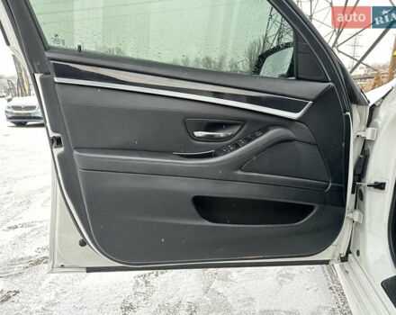 Белый БМВ 5 Серия, объемом двигателя 2 л и пробегом 240 тыс. км за 11999 $, фото 14 на Automoto.ua