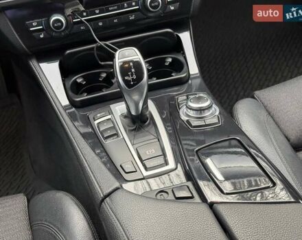 Білий БМВ 5 Серія, об'ємом двигуна 2 л та пробігом 151 тис. км за 12500 $, фото 32 на Automoto.ua