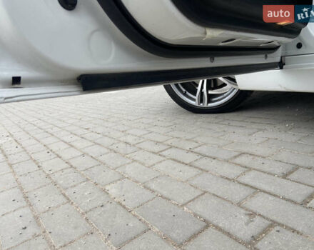 Білий БМВ 5 Серія, об'ємом двигуна 2 л та пробігом 171 тис. км за 13200 $, фото 34 на Automoto.ua